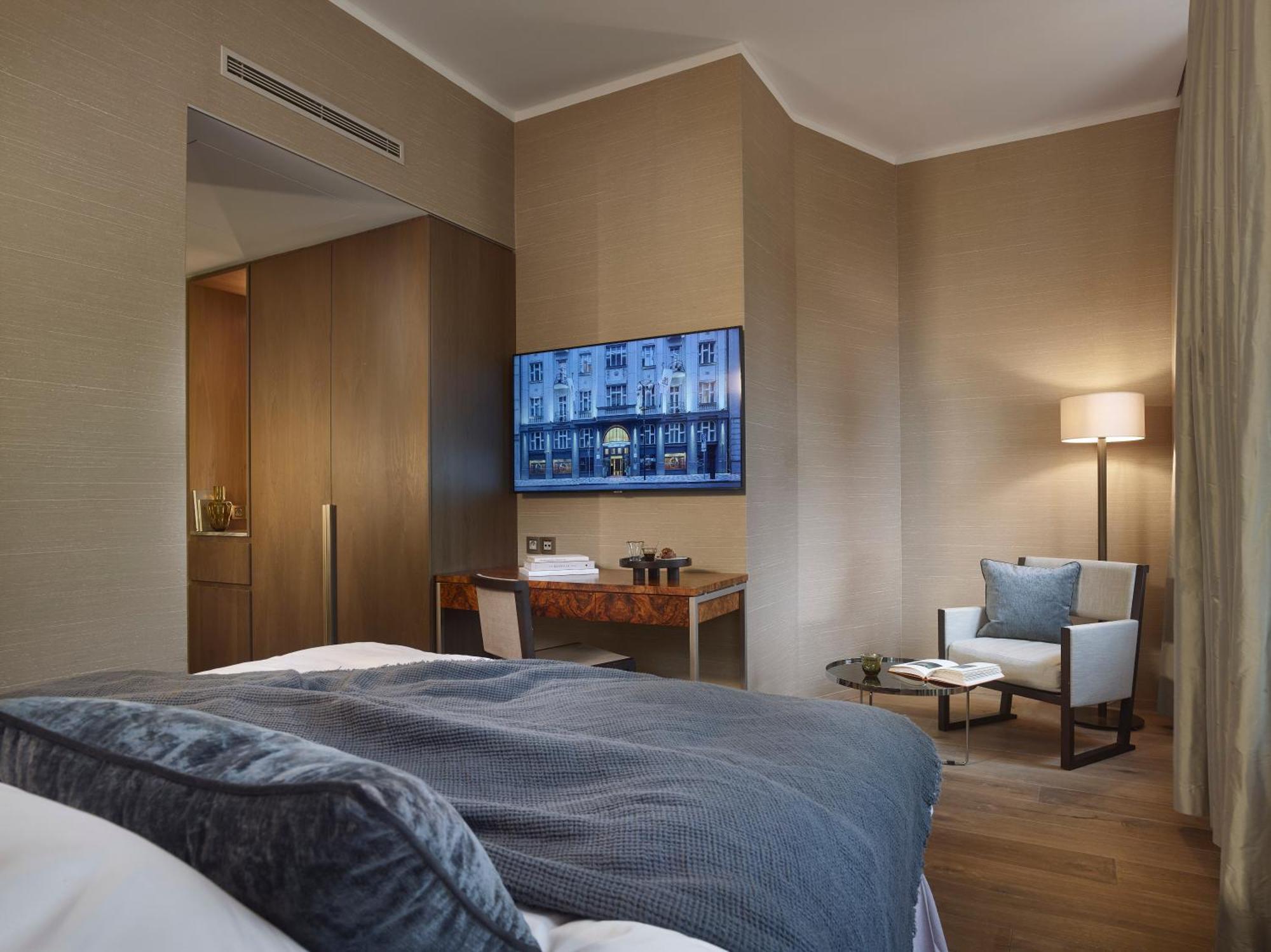 The Emblem Prague Hotel - Preferred Hotels & Resorts Luaran gambar